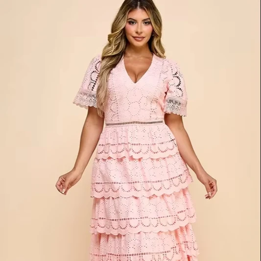 Women's Sweet Style Maxi Dress With Tiered Eyelet Design V-neck Short Sleeves Crocheted Woven Lace Decor For Garden Weddings