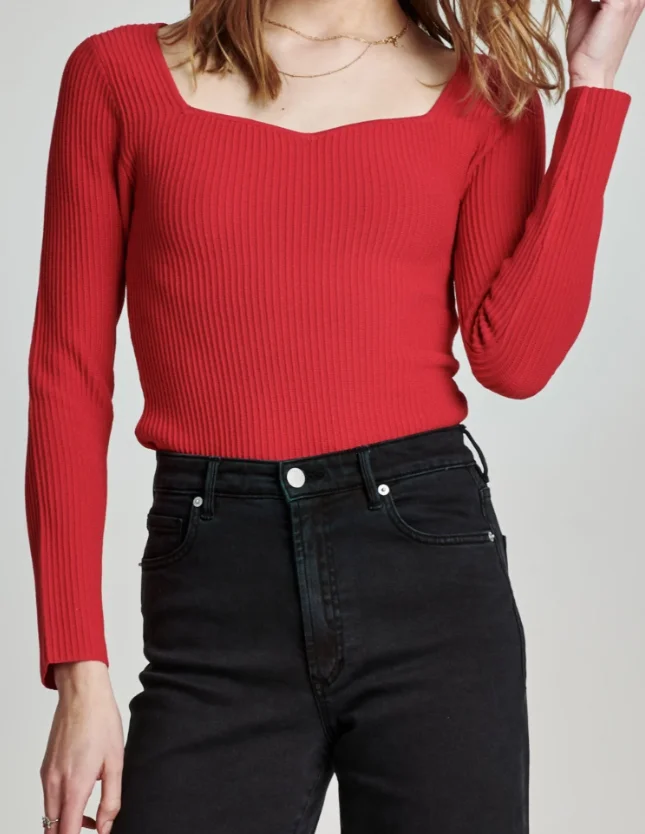 Women's Elegant And Fashionable Red Sweater Ribbed Top-heart-shaped Collar, Long Sleeves, Suitable For Daily Wear