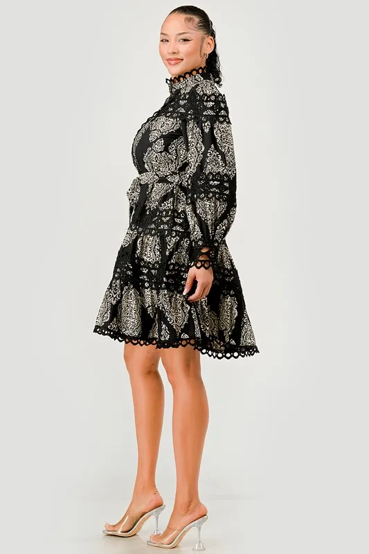 Women's Floral Printed Short Dress With Lace Trim Natural Waistline Woven Decoration And Digital Printing