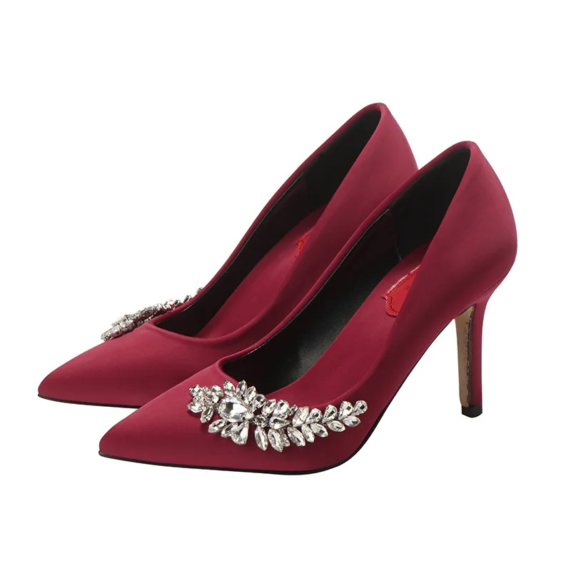 Small And Large Size Pointed Toe Pumps Pyramid Low Heel Rhinestones Wedding Shoes For Bride White