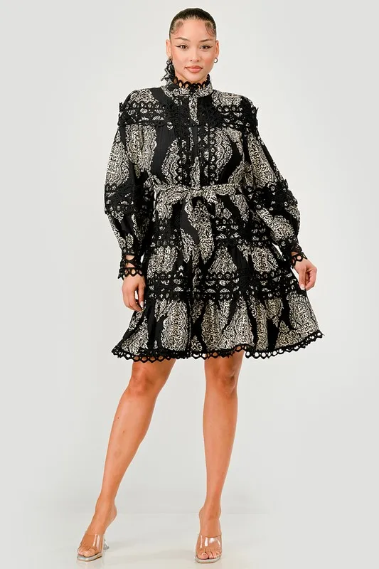 Women's Floral Printed Short Dress With Lace Trim Natural Waistline Woven Decoration And Digital Printing