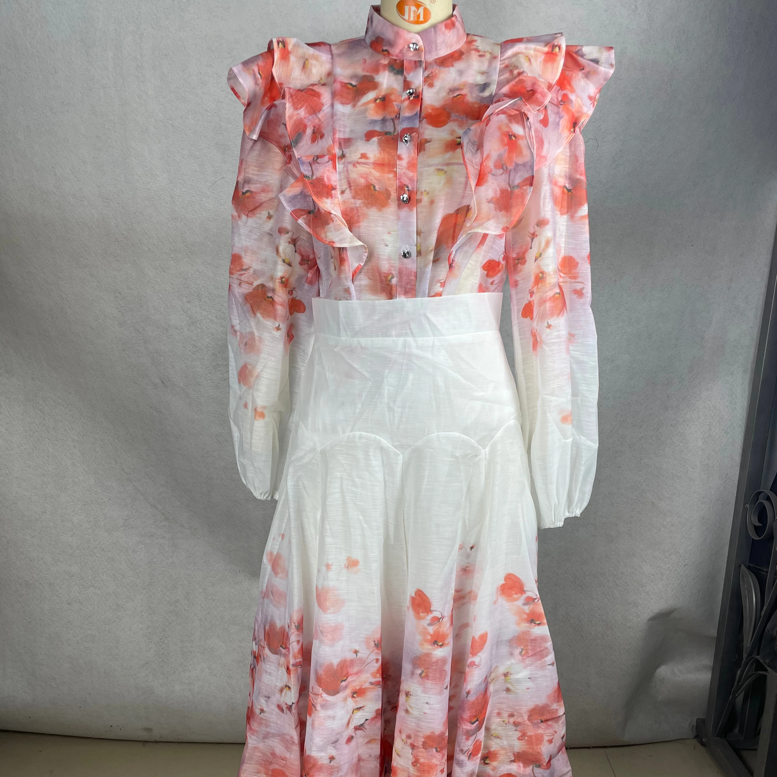 Lady Elegant Semi-transparent Printed Stand Collar Button Decoration Crepe Fabric 2-piece Shorts Set