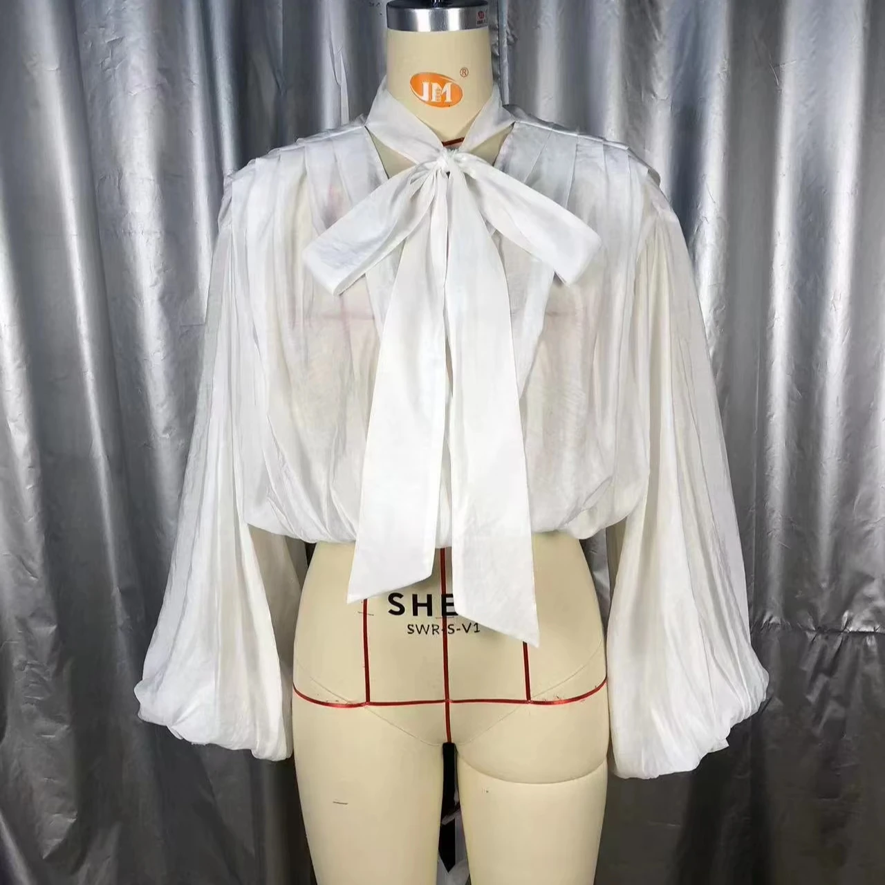 Lady's Elegant Summer Top Comfortable And Breathable For Office Wear Woven Fabric With Simple Fashion Element