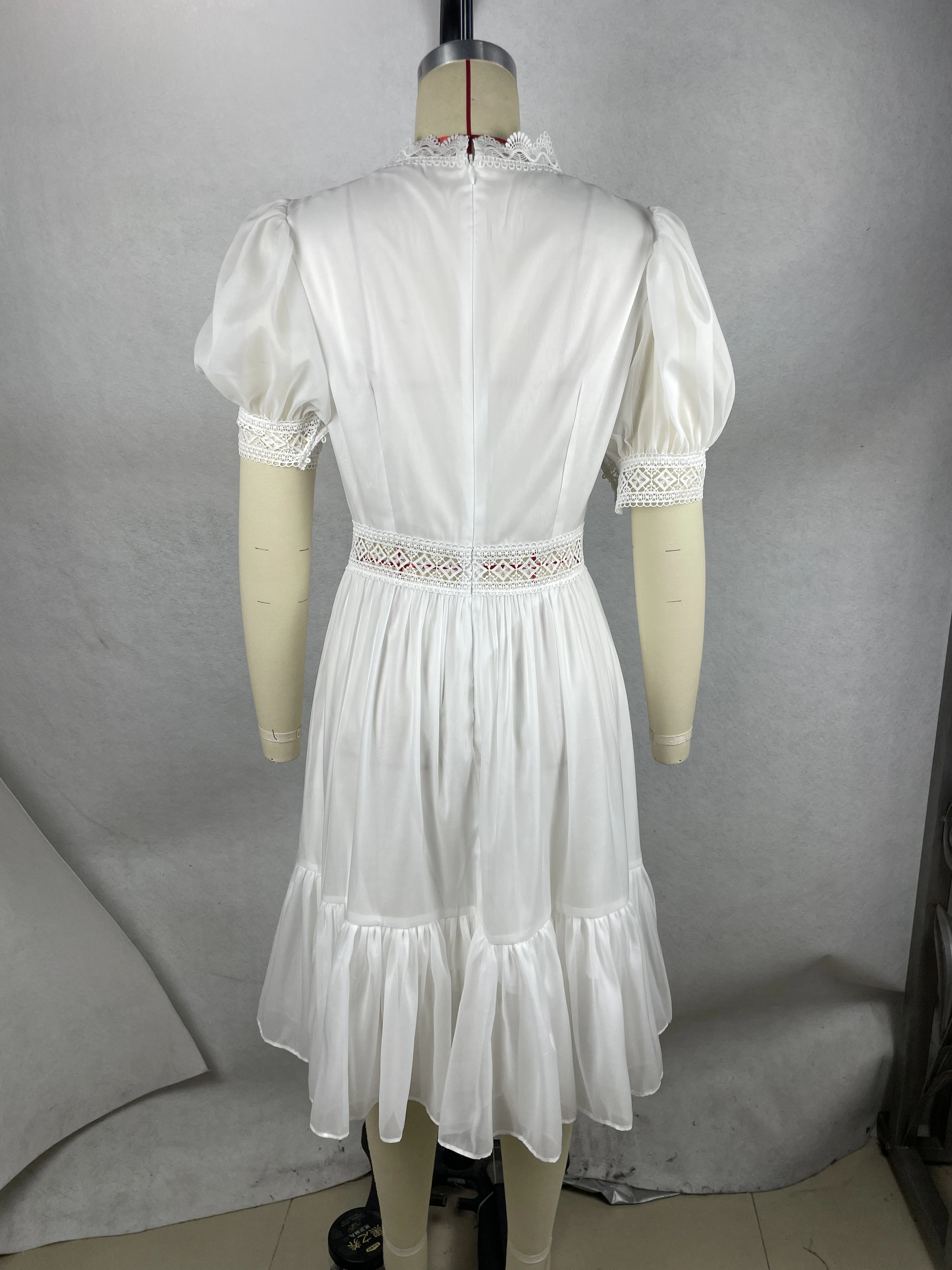 Ladies' Natural Waist Knee-length Skirt With Lace Trim Glossy Solid Color Woven Weaving Method