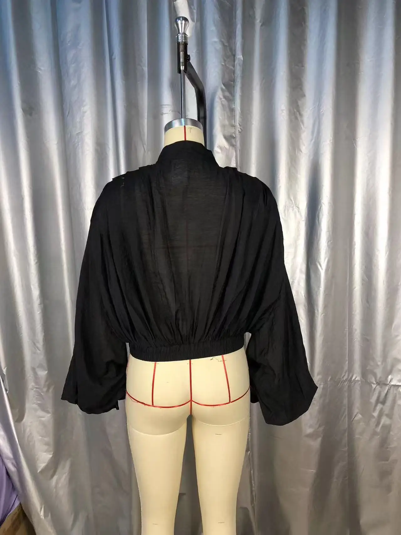 Ladies Sexy V-neck Top